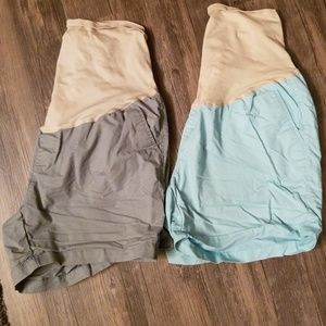 Old Navy Maternity shorts (2 pair)